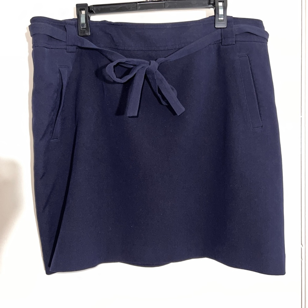 LOFT Navy Women's Mini Skirt